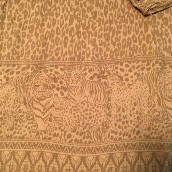 Spell Wild Thing Tunic - Picture 14 of 15